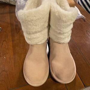 Koolaburra by UGG Dezi Short Boots Misty Rose Suede Womens Faux Fur Sz 7